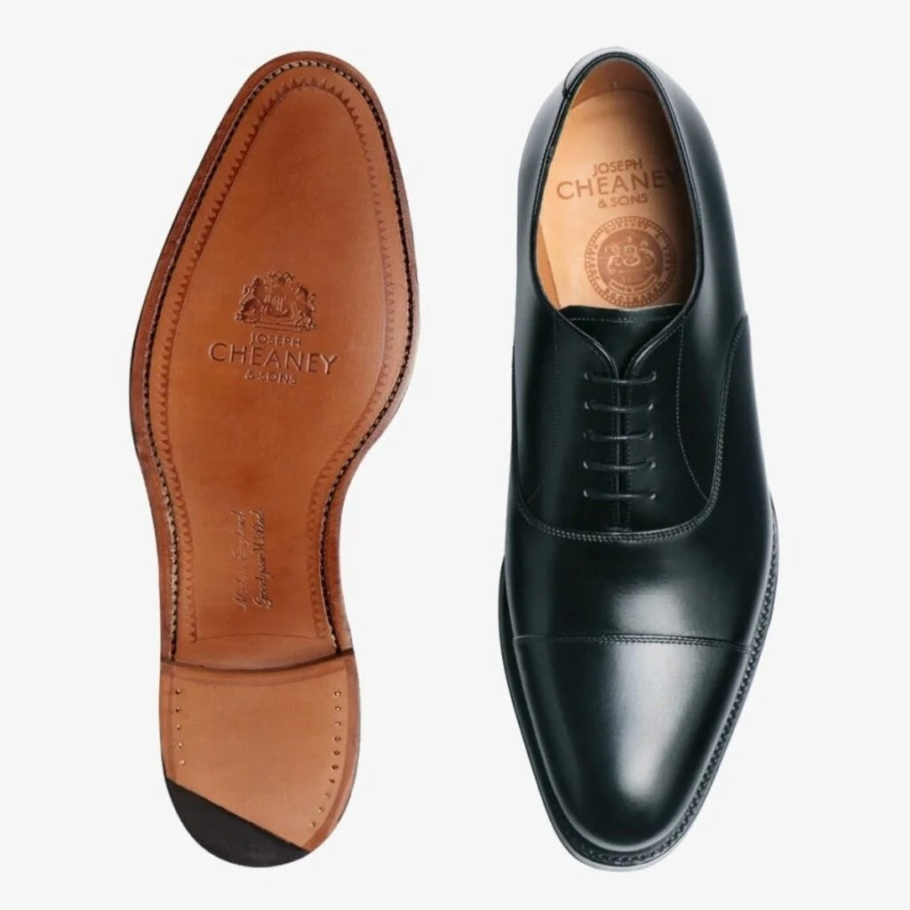 Classic Black Oxford Leather Shoes – Timeless Formal Elegance